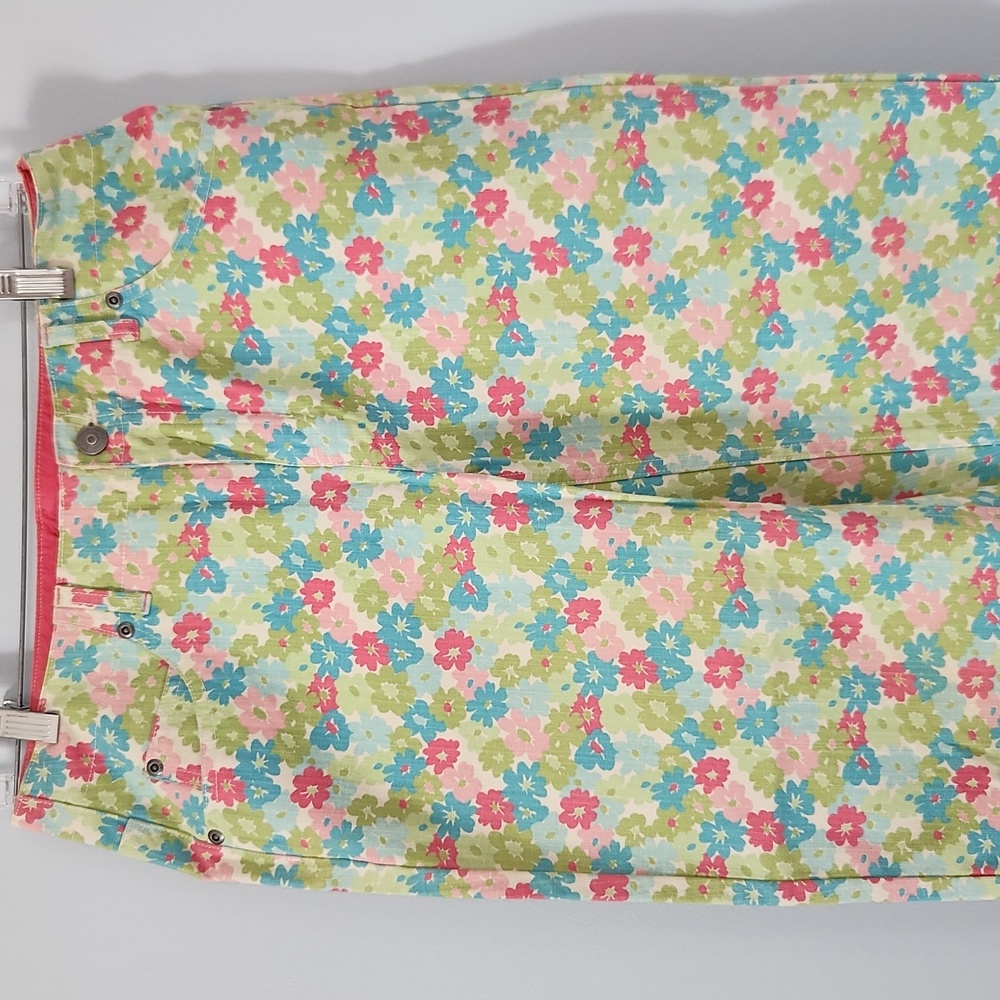 NWOT, Liz Claiborne,vintage ladies capri, size 6